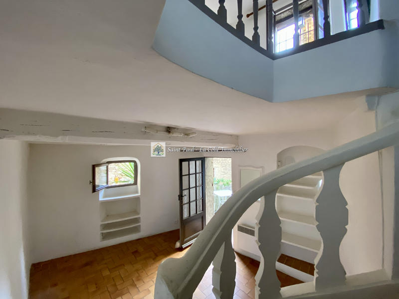 Maison - 300 m² - 10 pièces