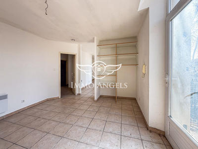 Appartement - 77 m² - 4 pièces