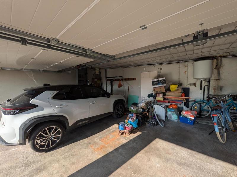 Maison - 202 m² - 6 pièces