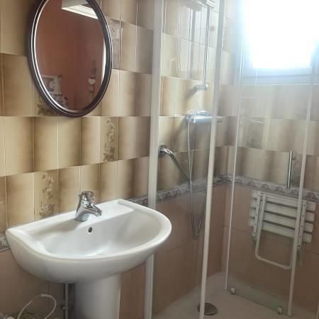 Maison - 64 m² - 5 pièces