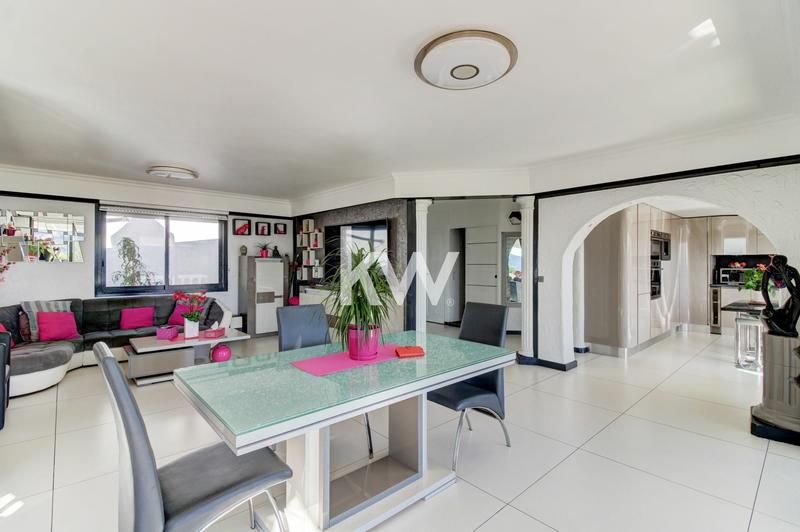 Maison - 147 m² - 6 pièces