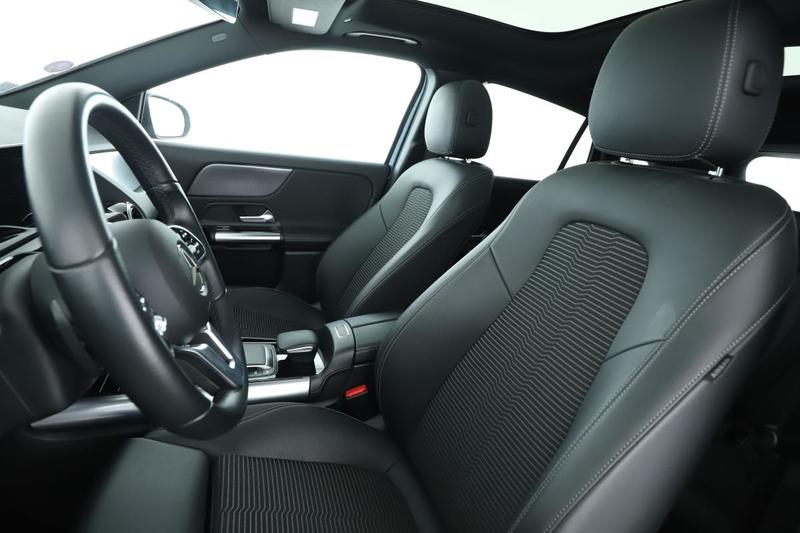 Mercedes Gla 200 Progressive Line 7g-Dct 163 ch