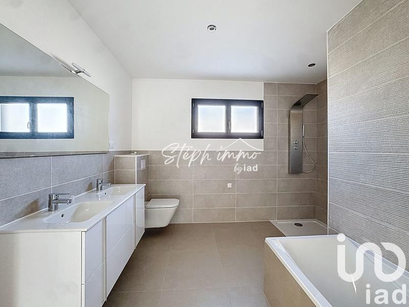 Maison - 146 m² - 6 pièces