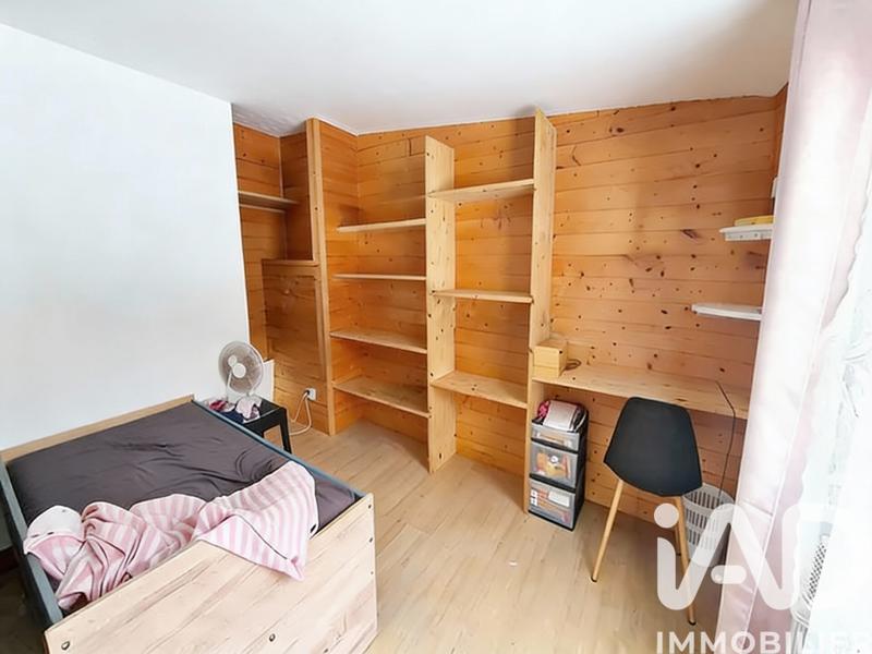 Maison - 250 m² - 12 pièces