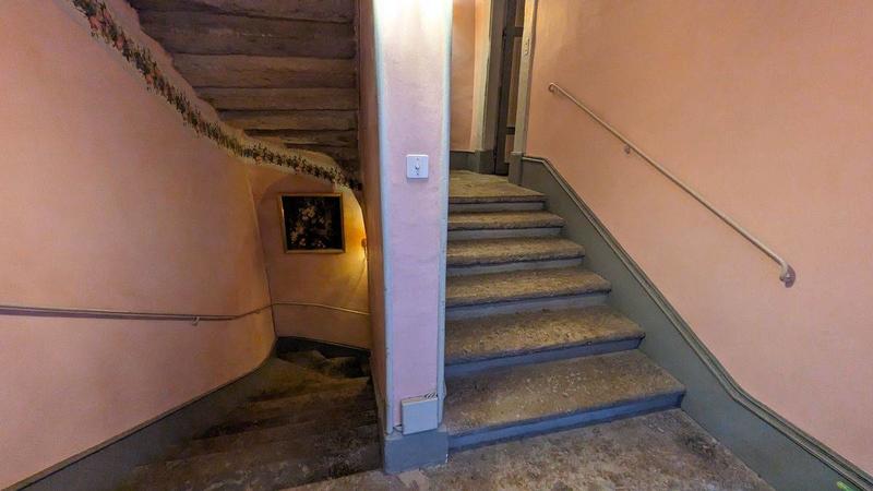 Propriété - 700 m² - 22 pièces