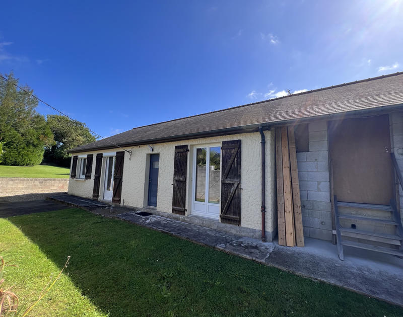 Maison - 90 m² - 4 pièces