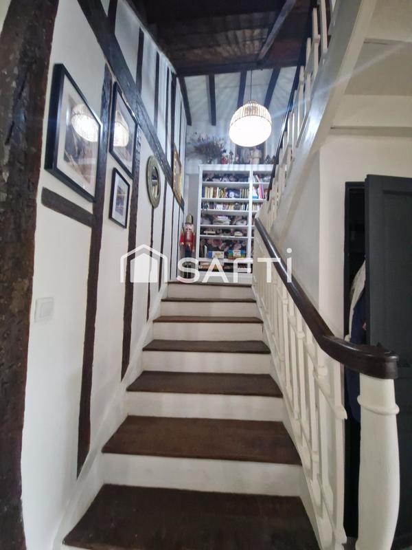 Maison - 165 m² - 6 pièces