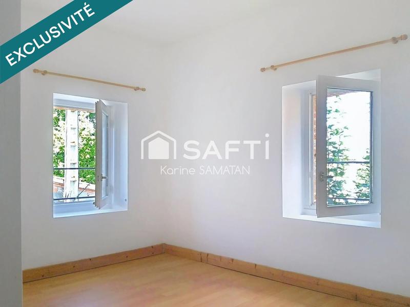 Maison - 240 m² - 10 pièces