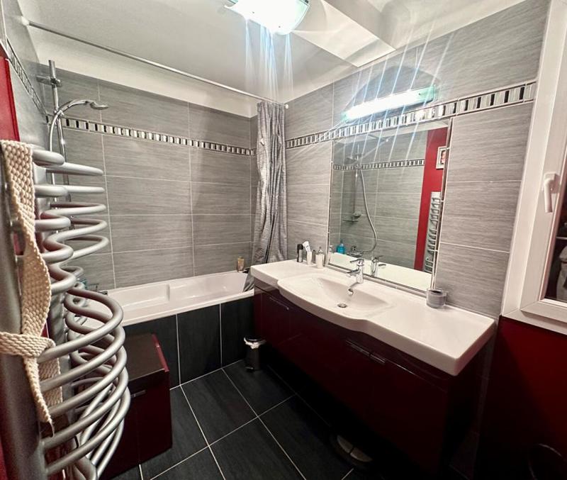 Maison - 193 m² - 6 pièces