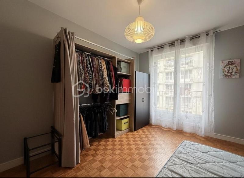 Appartement - 93 m² - 5 pièces