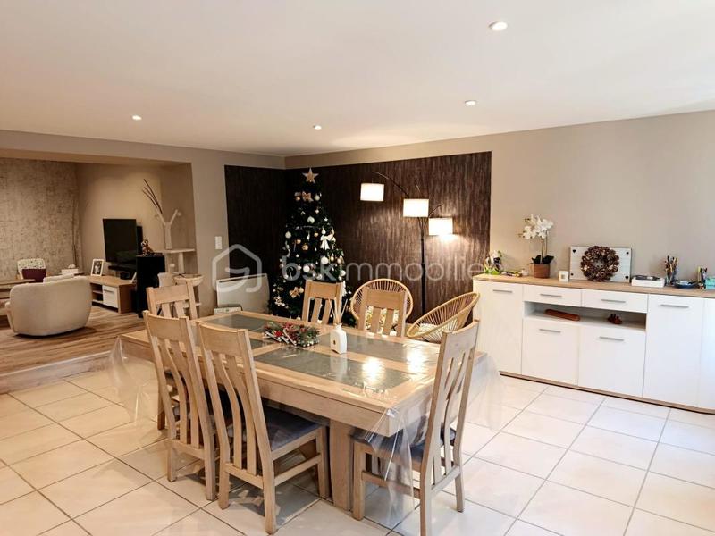 Maison de ville - 125 m² - 5 pièces