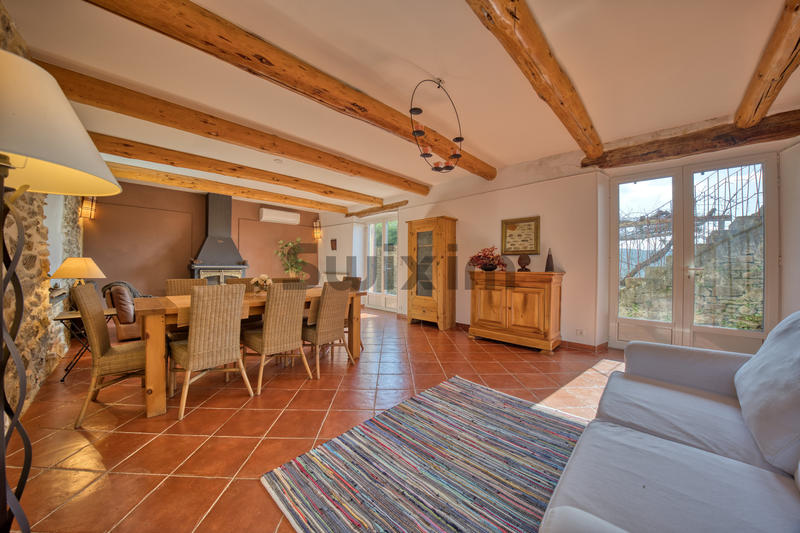 Mas - 189 m² - 7 pièces