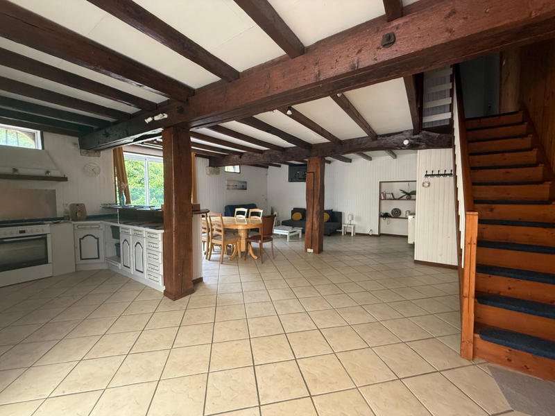 Maison - 512 m² - 11 pièces