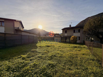 Maison - 102 m² - 4 pièces