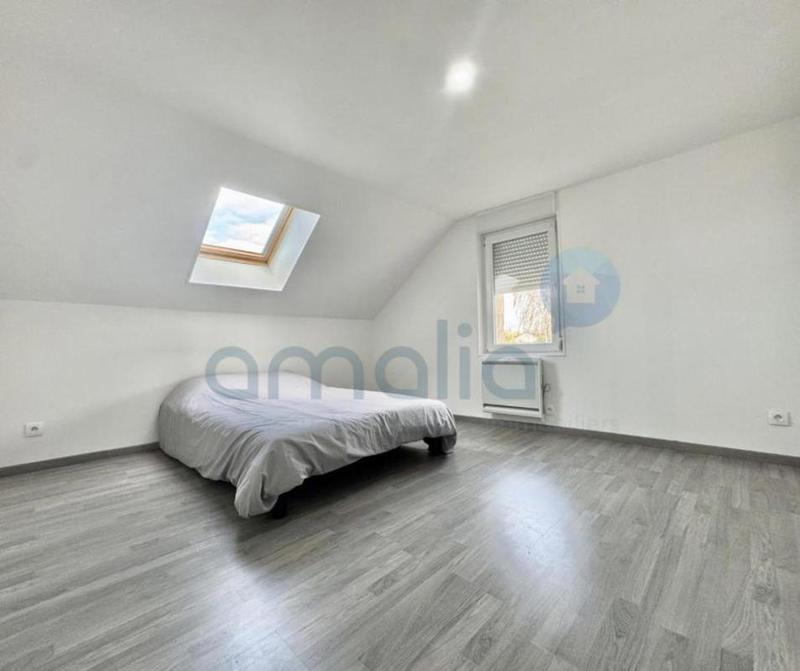 Maison - 245 m² - 8 pièces