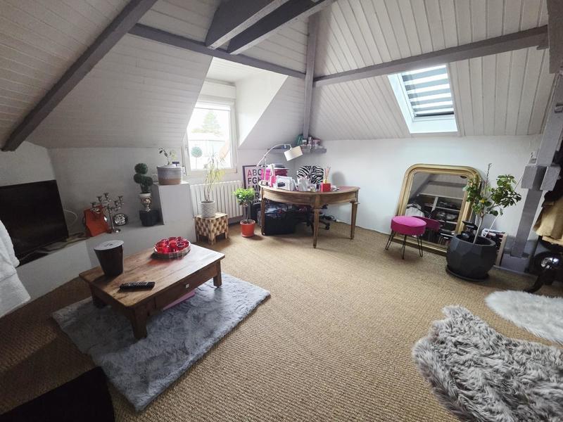 Maison - 150 m² - 7 pièces