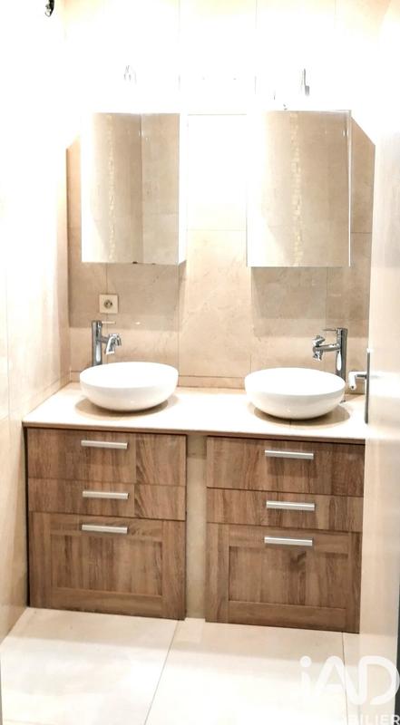 Appartement - 84 m² - 4 pièces