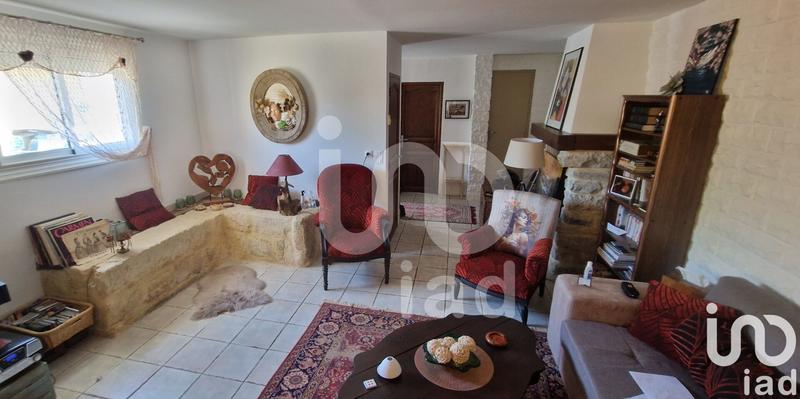 Maison - 270 m² - 14 pièces