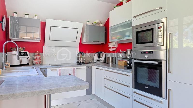 Duplex - 103 m² - 5 pièces