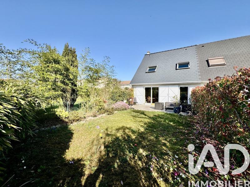 Maison - 101 m² - 6 pièces