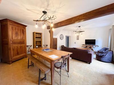 Maison - 260 m² - 12 pièces