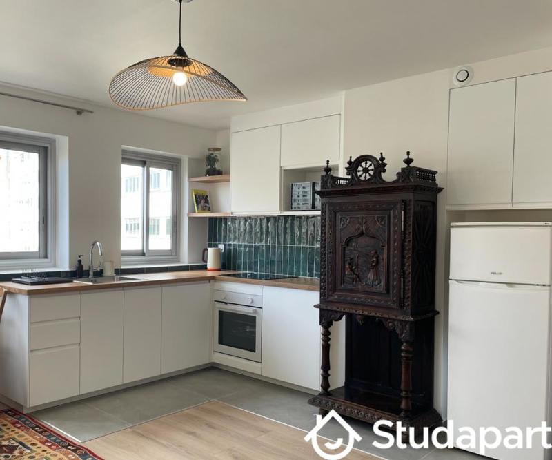 Chambre - 12 m² - 1 pièce