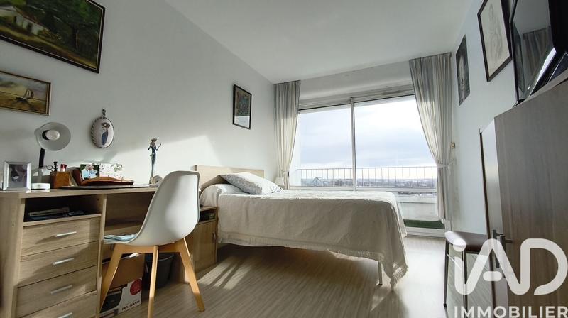 Appartement - 81 m² - 3 pièces