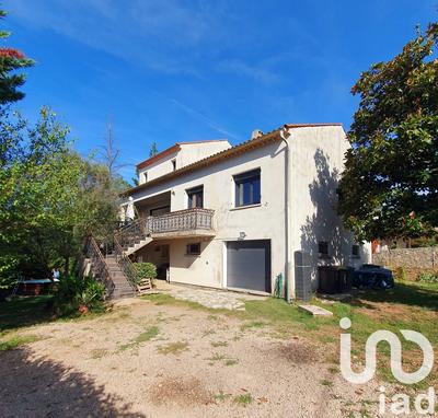 Maison - 194 m² - 7 pièces