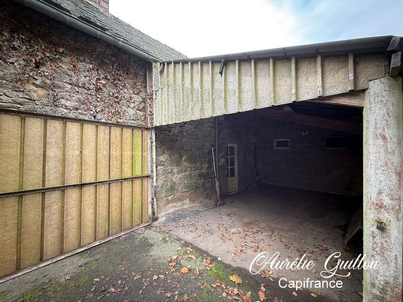 Maison - 250 m² - 15 pièces