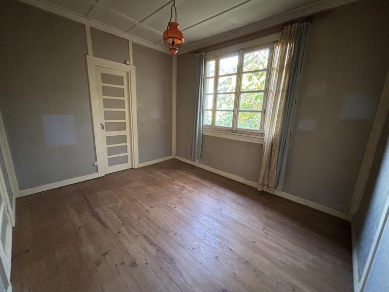 Maison - 120 m² - 7 pièces