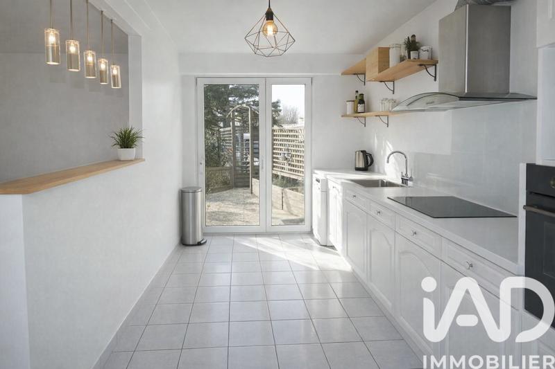 Maison - 122 m² - 5 pièces