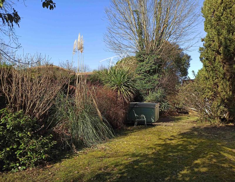 Maison traditionnelle - 204 m² - 6 pièces