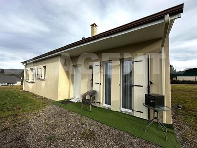 Maison - 73 m² - 3 pièces