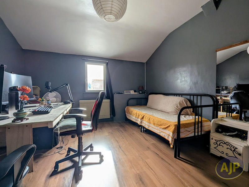 Maison - 146 m² - 6 pièces