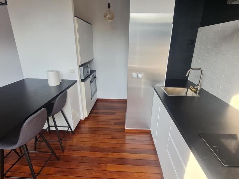 Loft - 76 m² - 2 pièces