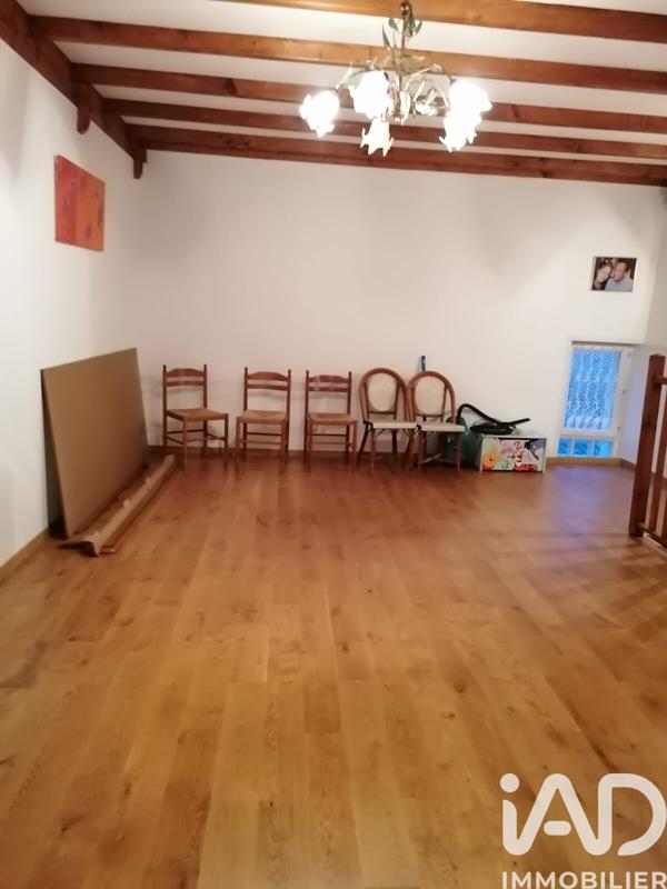 Maison - 99 m² - 5 pièces