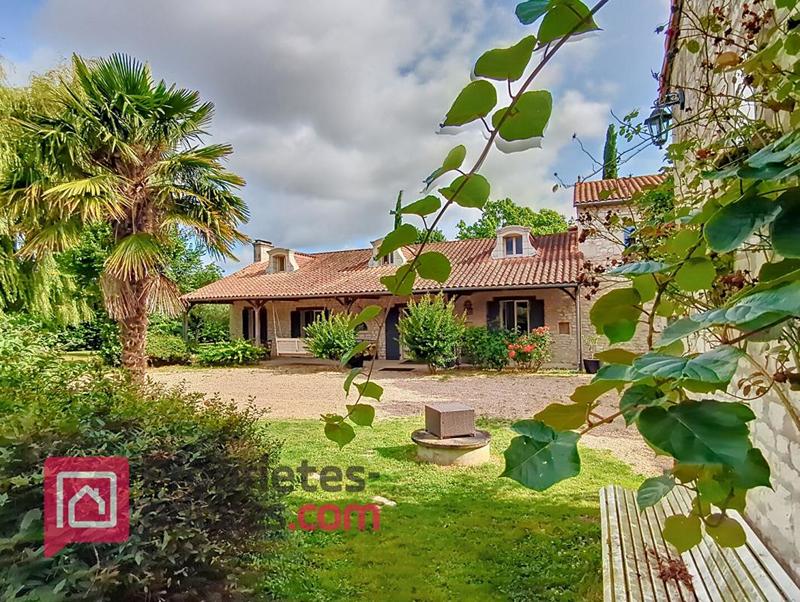 Propriété - 280 m² - 8 pièces