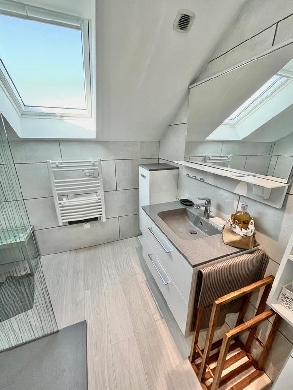 Pavillon - 130 m² - 6 pièces