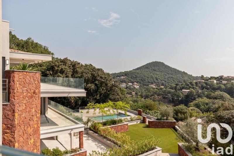 Appartement - 84 m² - 3 pièces