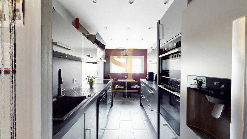 Appartement - 87 m² - 4 pièces