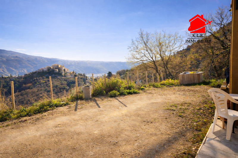 Maison - 195 m² - 8 pièces