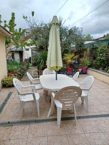 Maison de ville - 136 m² - 7 pièces