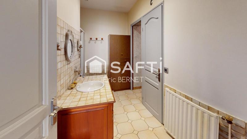 Maison - 135 m² - 8 pièces