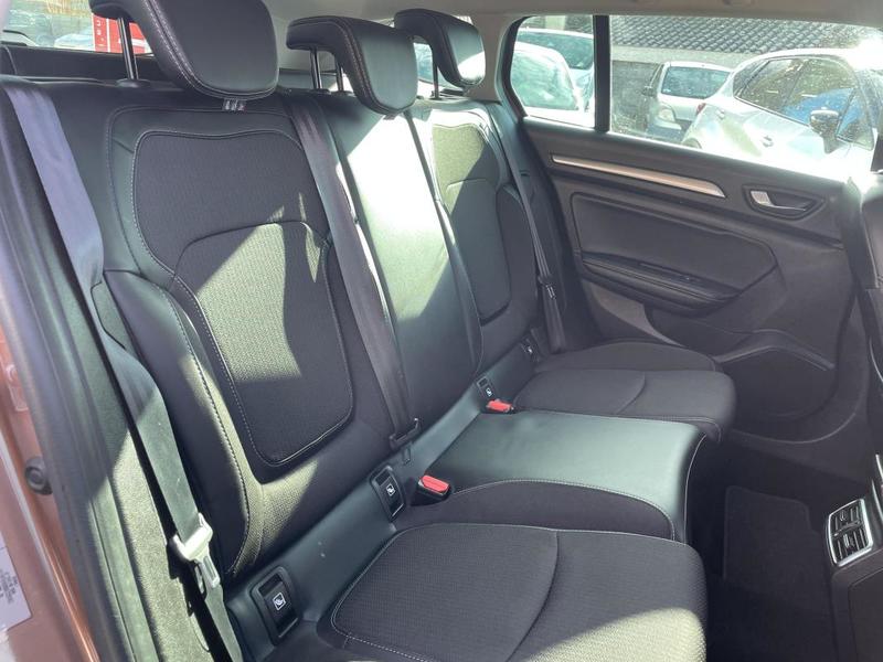 Renault Mégane Estate IV Intens 1.3 Tce 140 Edc