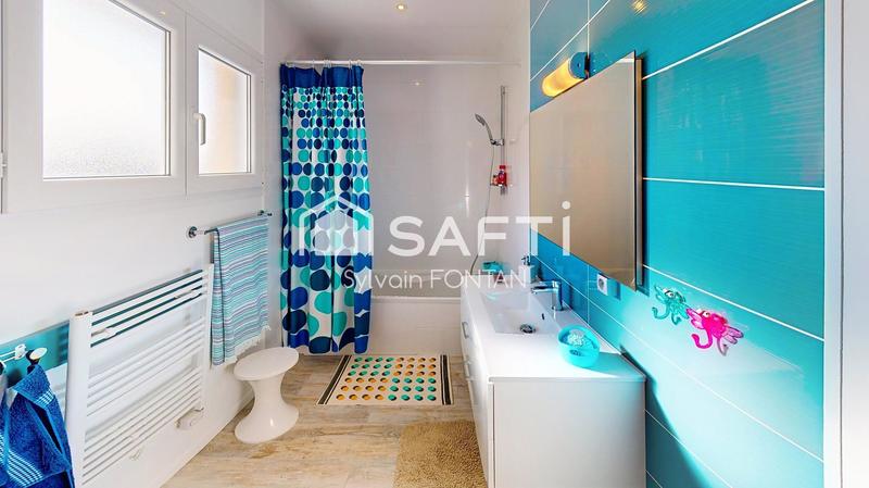 Maison - 150 m² - 5 pièces