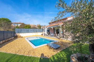 Maison - 70 m² - 4 pièces