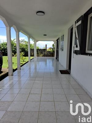 Maison - 99 m² - 4 pièces