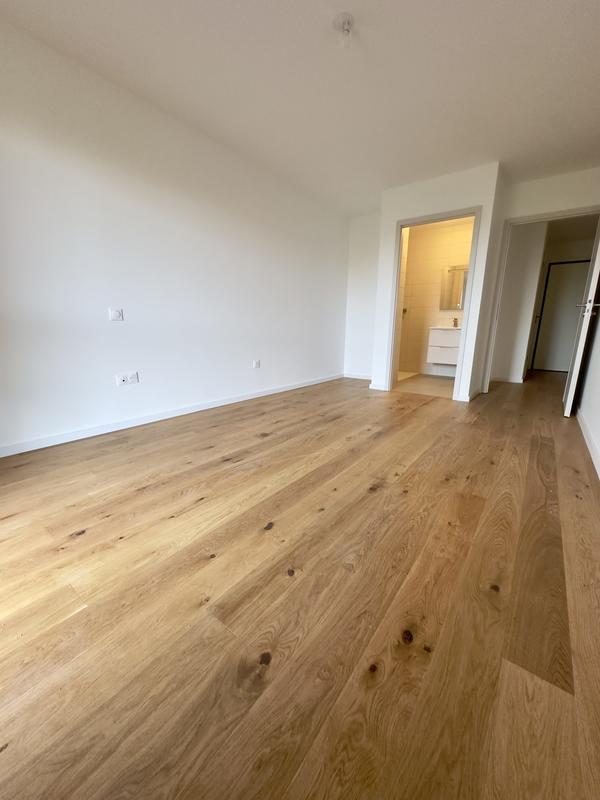 Appartement - 94 m² - 4 pièces