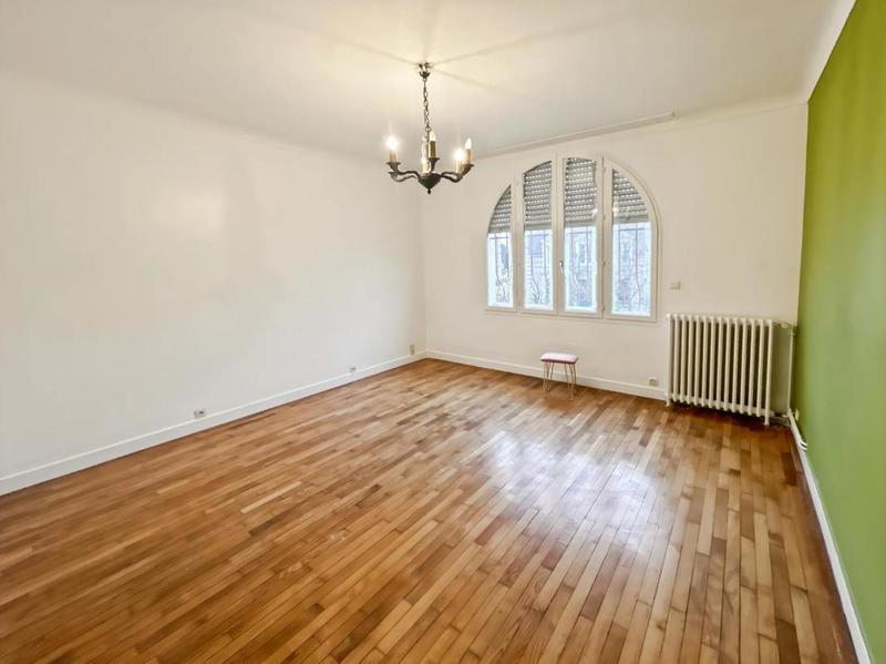 Maison - 263 m² - 8 pièces