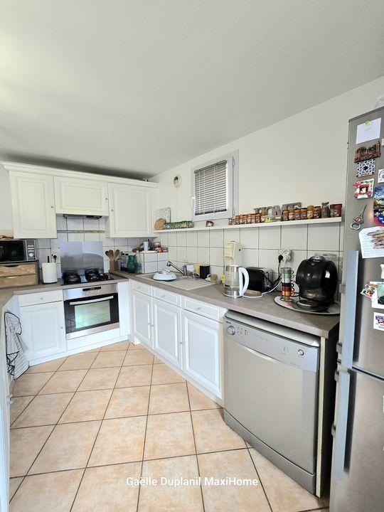 Maison - 75 m² - 5 pièces